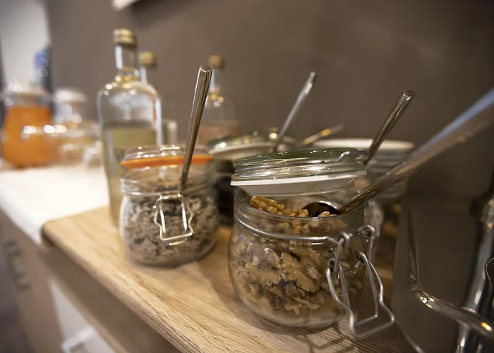 Tergeste Готель